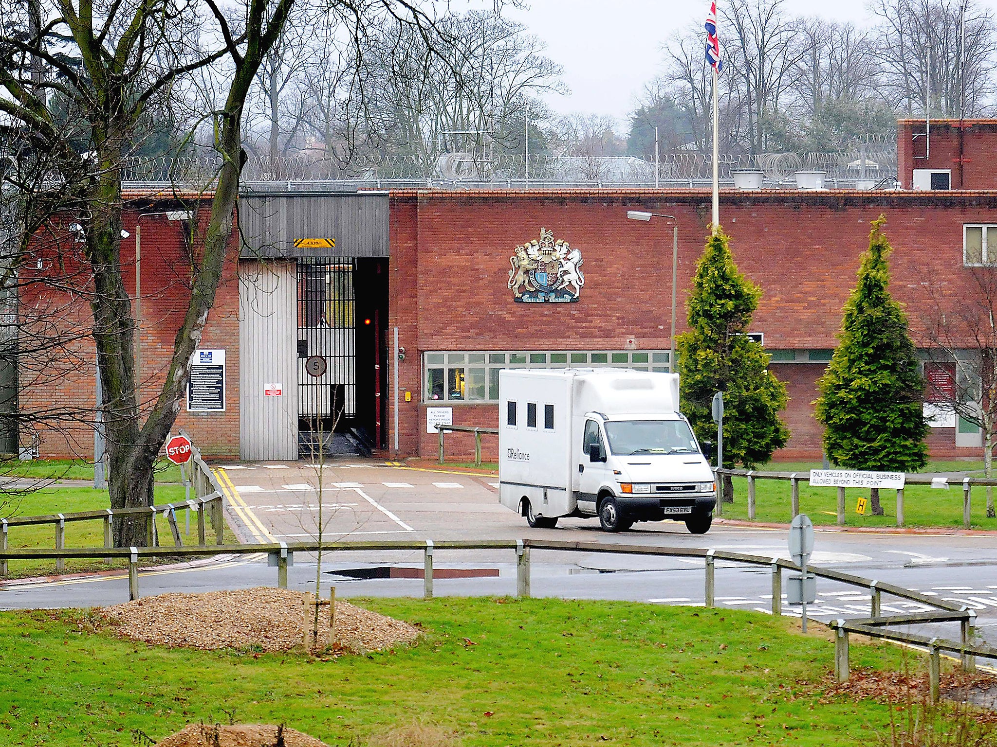 A graduate who worked at Feltham Young Offenders Institution criticised the scheme