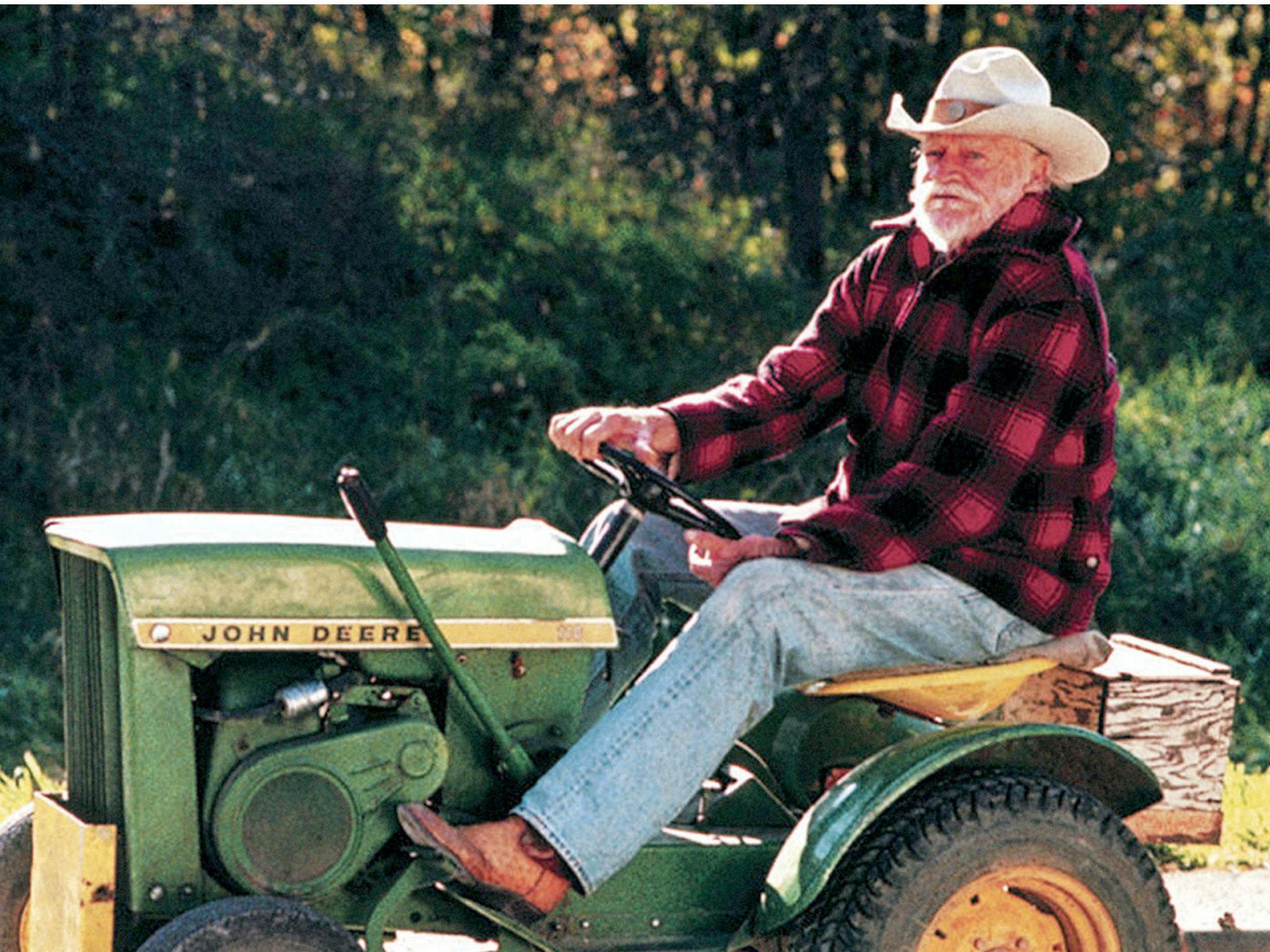 Richard Farnsworth as Alvin Straight in Lynch's film, 'The Straight Story'