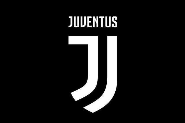 Juventus caused uproar among fans by changing their badge