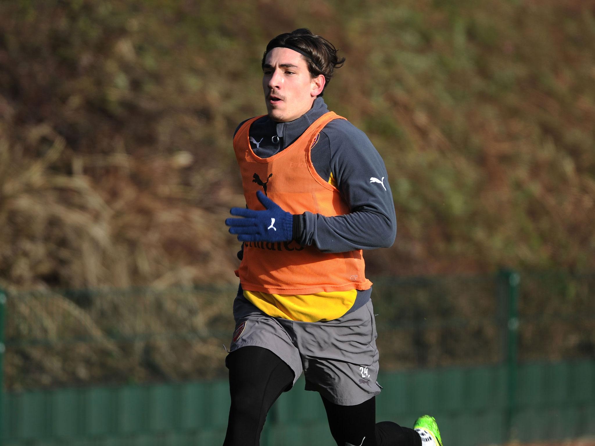 Hector Bellerin is in line to return from injury for Arsenal against Burnley this weekend