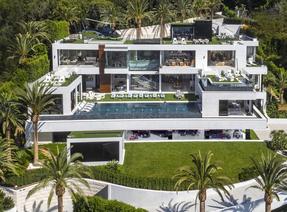 Most expensive US mansion goes on sale for £203m complete with 21 ...