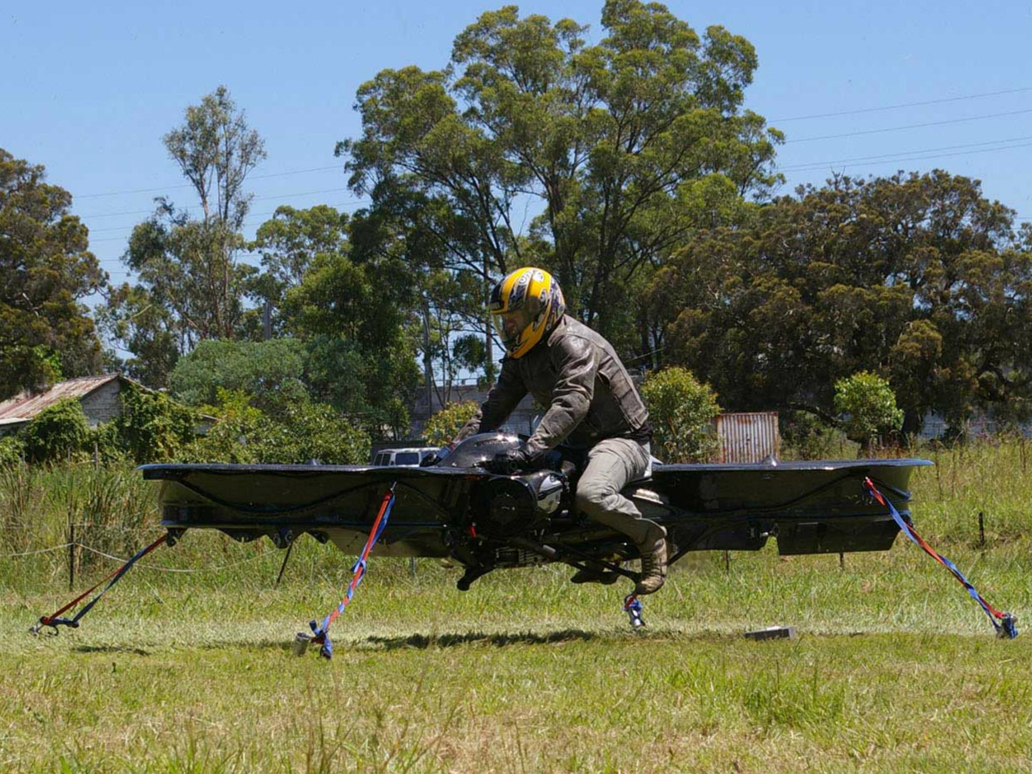 The US Army wants it to be capable of flying low to the ground or at thousands of feet, at 60mph