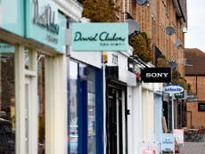 UK high street fails to grow for fourth month amid inflation jitters