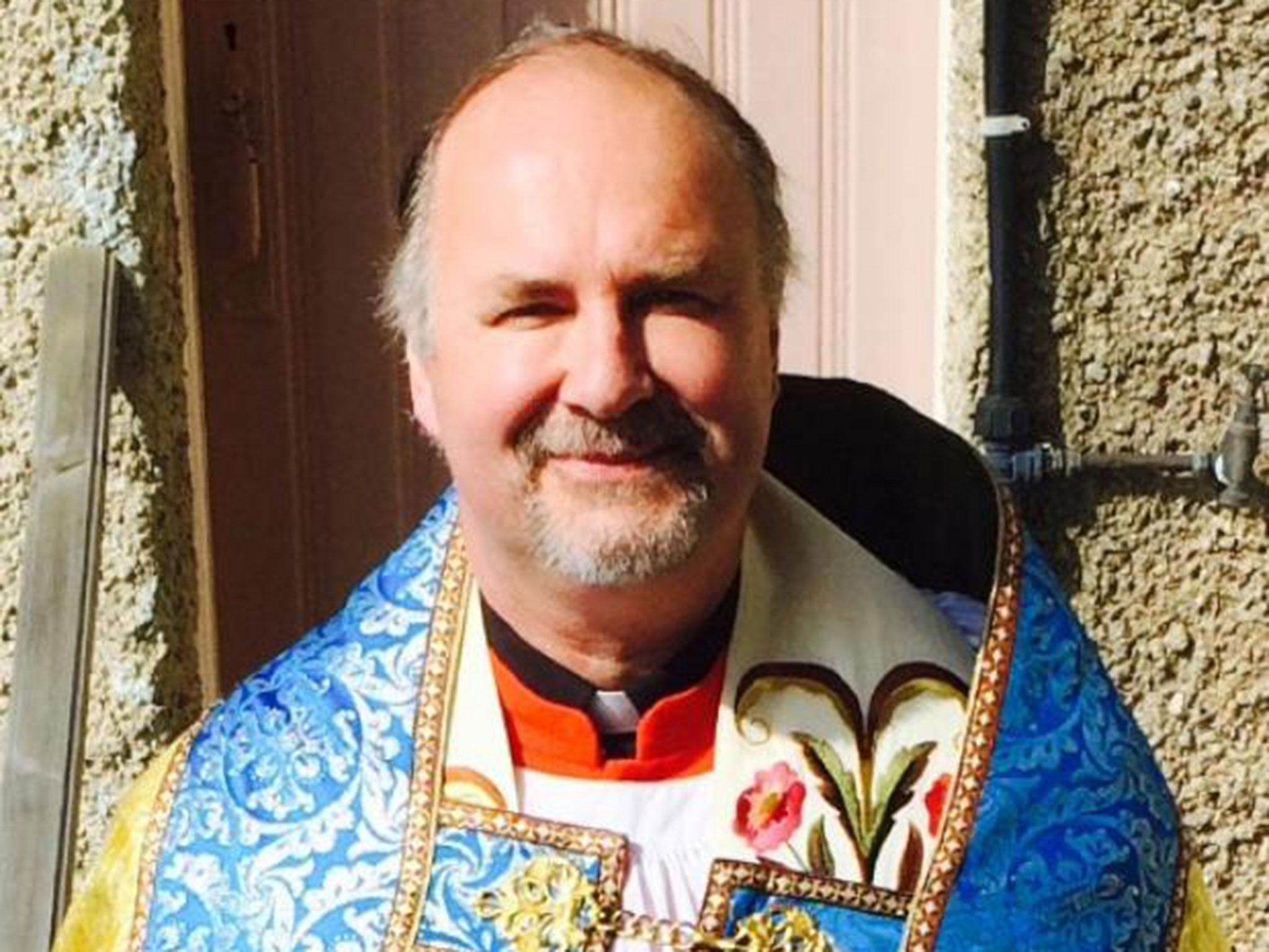 Mr Ashenden has resigned after nine years as one of the Queen's chaplains