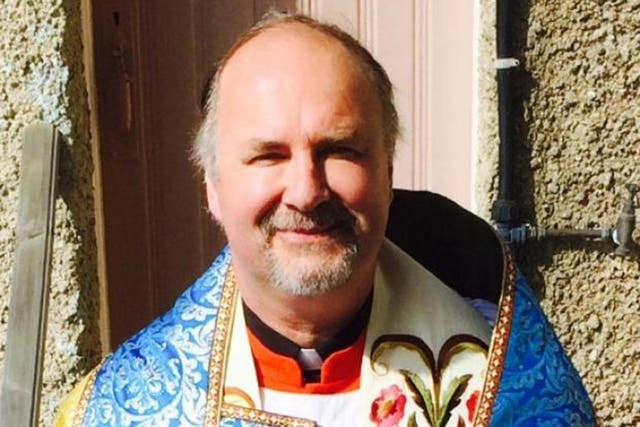 Mr Ashenden has resigned after nine years as one of the Queen's chaplains