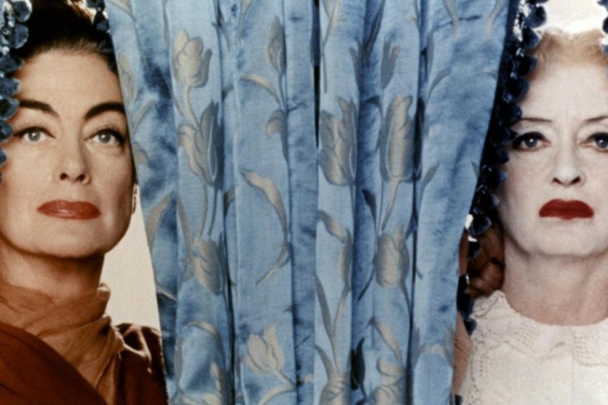 Feud: First look at Jessica Lange as Joan Crawford and Susan Sarandon ...