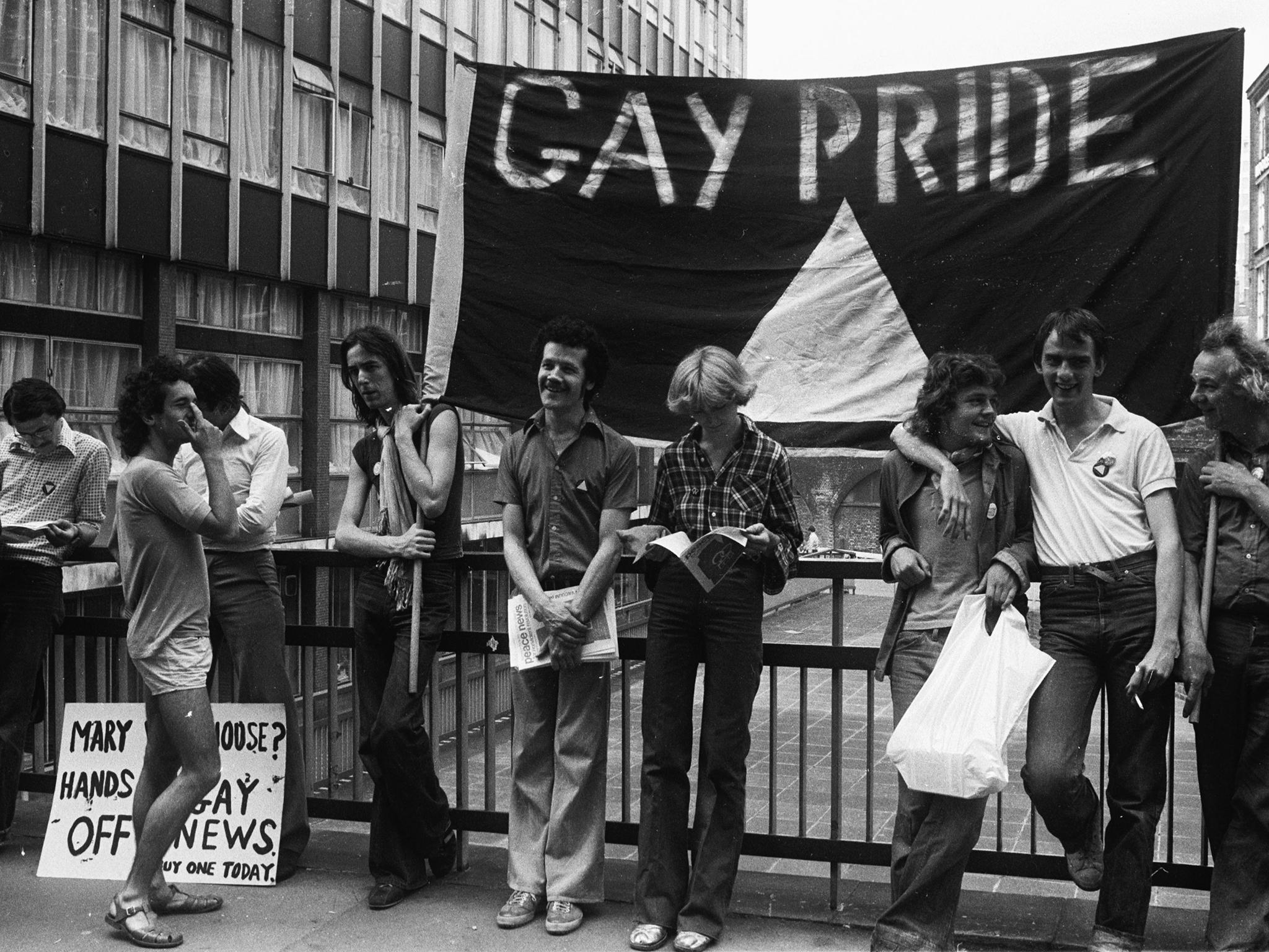 Members of the Gay Liberation Movement protesting outside the Old Bailey over Mary Whitehouse's court action against the Gay News Magazine on 4 July 1977