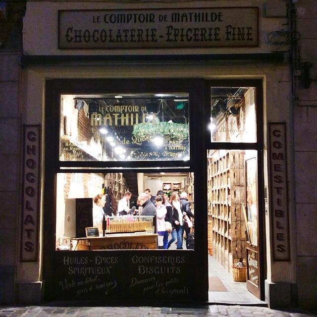 Try gourmet chocolate at Le Comptoir de Mathilde