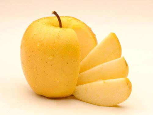 The genetically modified apple is scheduled to hit supermarket shelves as part of a 10-location trial next month