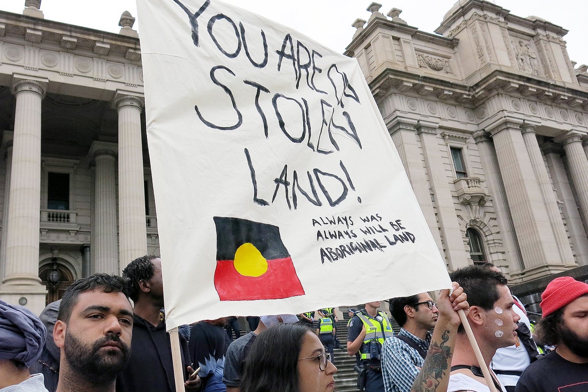 Australia Day 2017: Deputy Prime Minister calls activists 'miserable ...