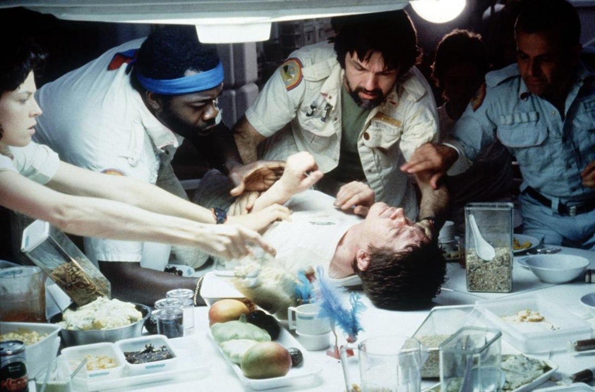John Hurt dead: The true story behind the iconic Alien chestburster scene |  The Independent | The Independent