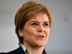 Nicola Sturgeon gives Theresa May deadline for Brexit compromise