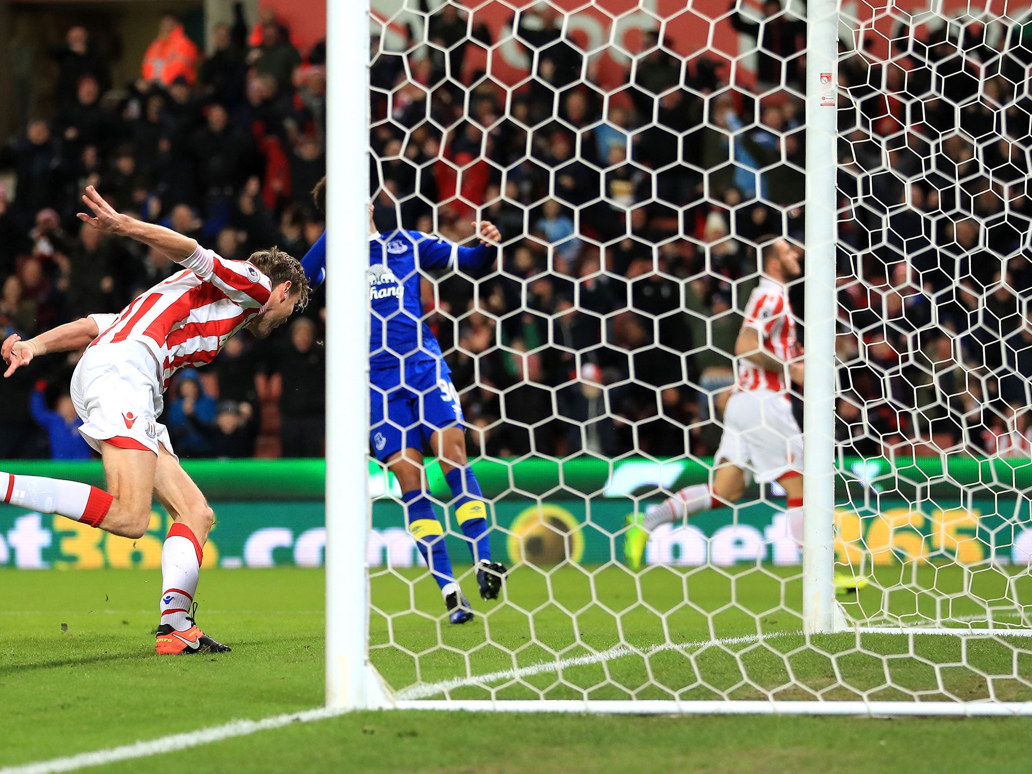 Peter Crouch struck from close range to put Stoke ahead