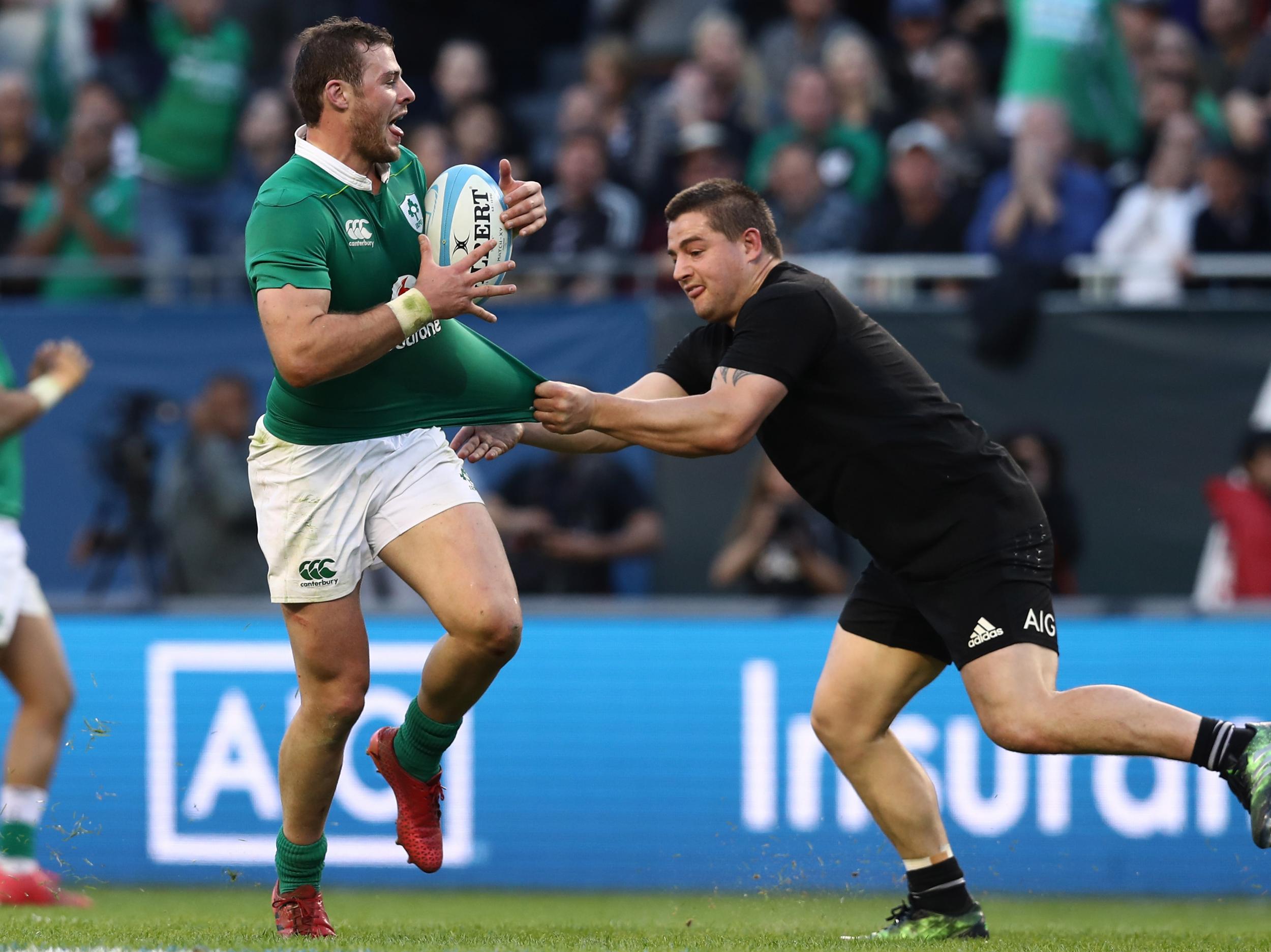 Robbie Henshaw is a contender to start for the Lions