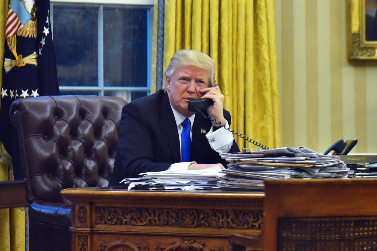 Trump on the phone to Turnbull