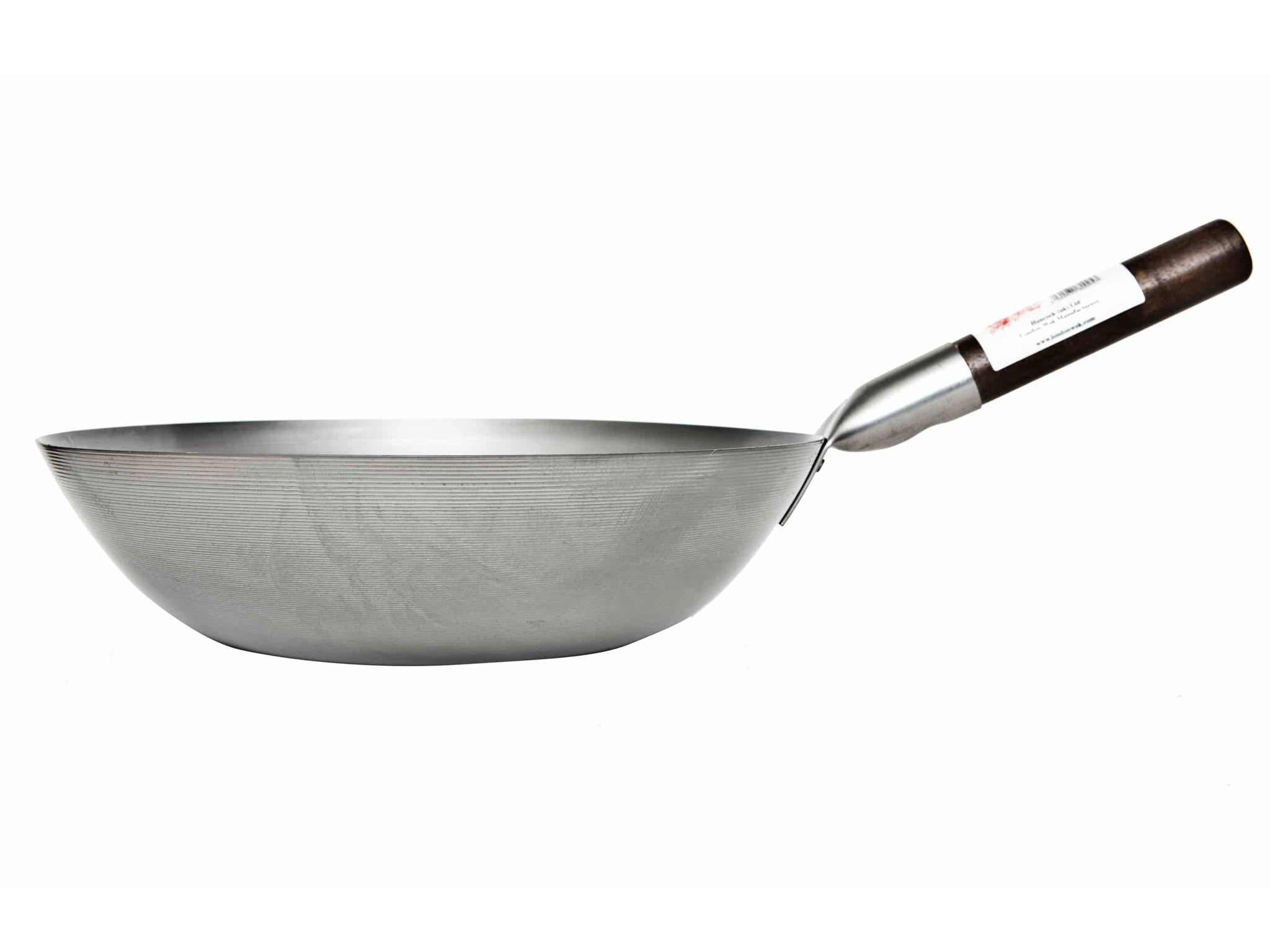 How does the wok pan differ from the usual How does the wok pan differ from the usual