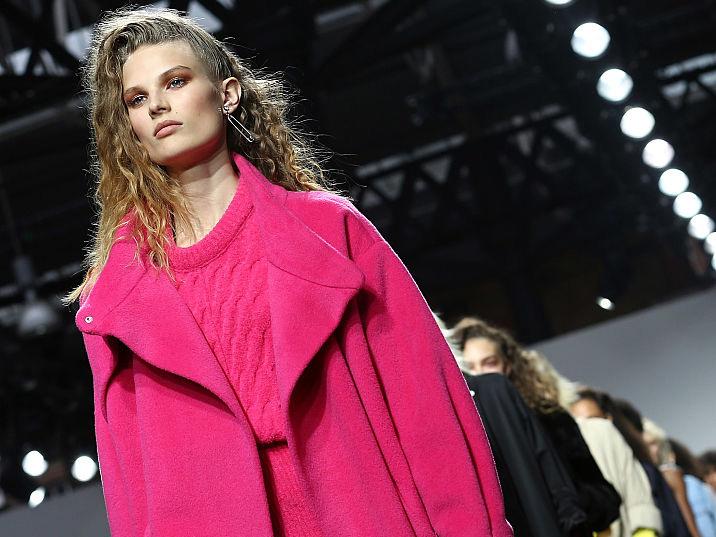 Hot pink ruled the runway at Topshop Unique SS17