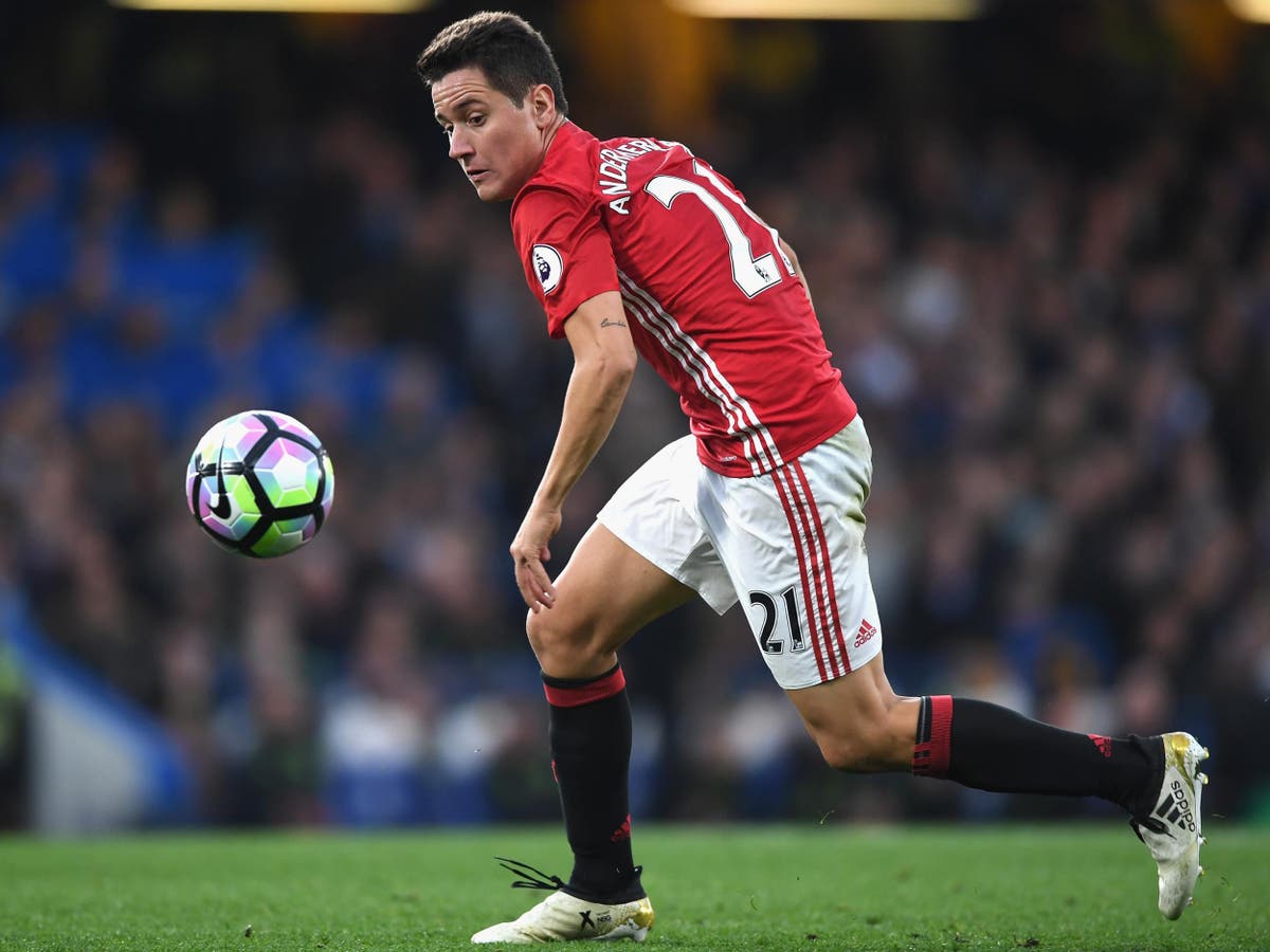 Ander Herrera Declares Chelsea The Best Side Manchester United Have 