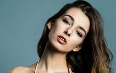 Meet the model who claims to be the most popular person on Tinder