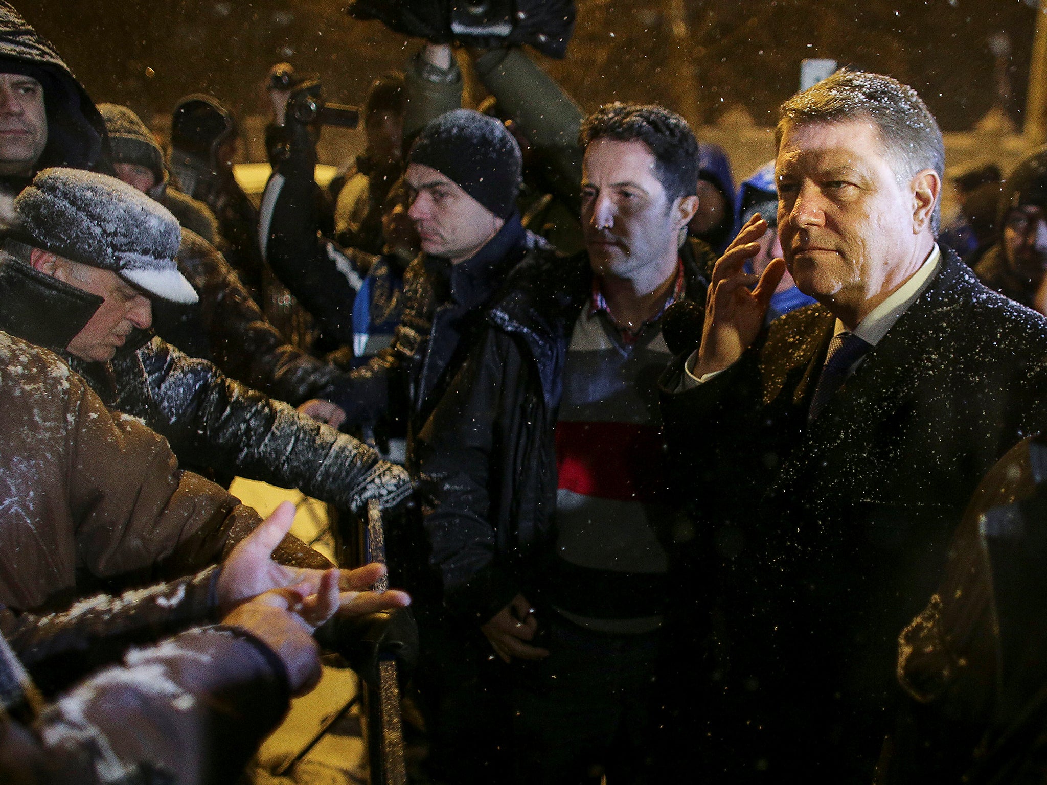Romania protests: Inside the European parliament where the government ...