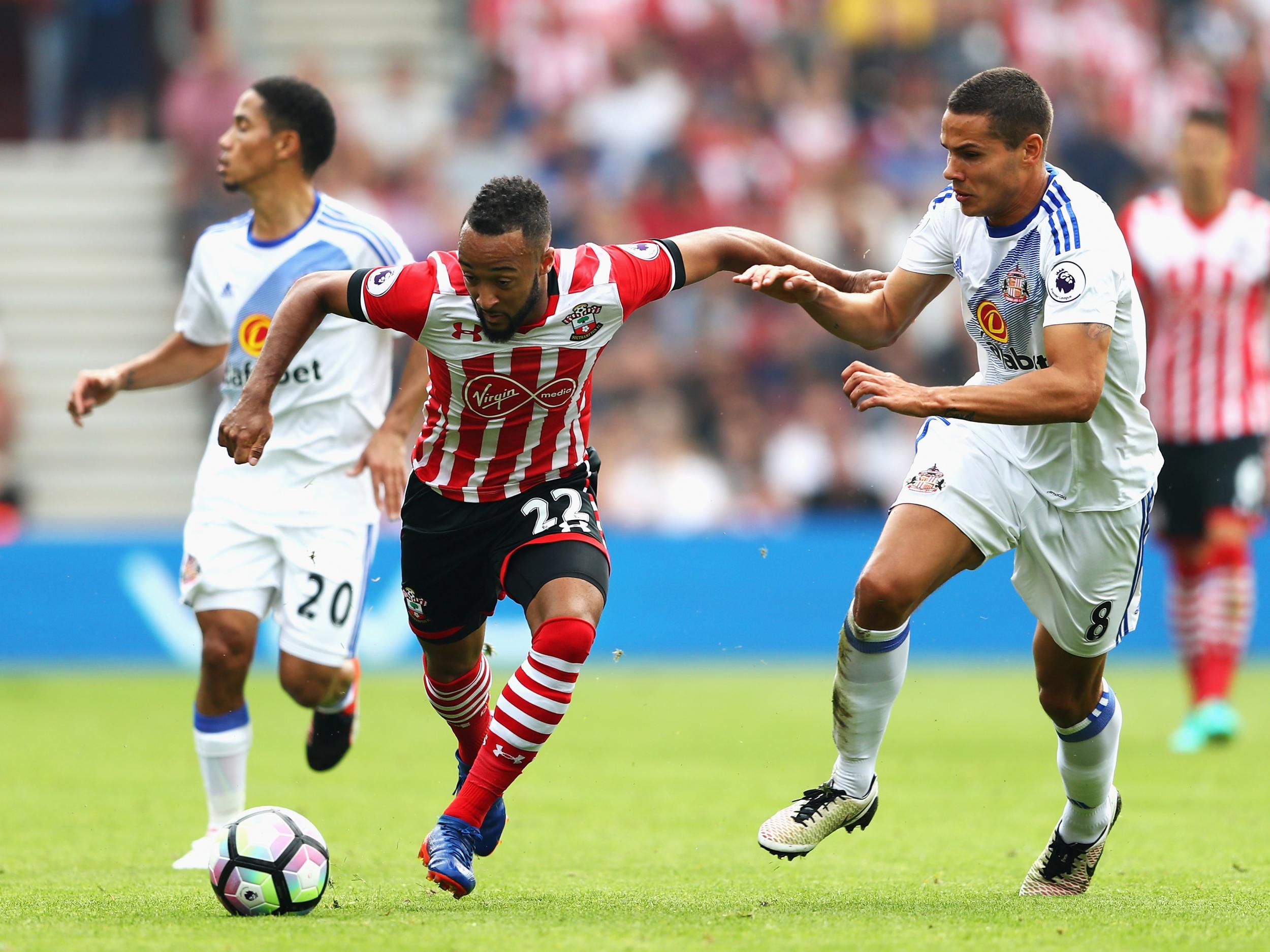 Sunderland will hope to continue their recent good form with a win against Southampton