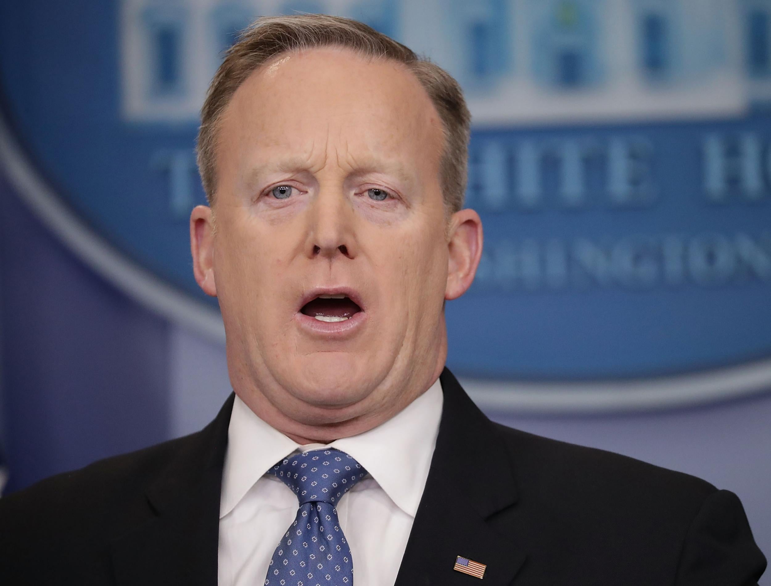 Sean Spicer: &apos;I wish the Anne Frank Center had praised Donald Trump for fighting anti-Semitism&apos;