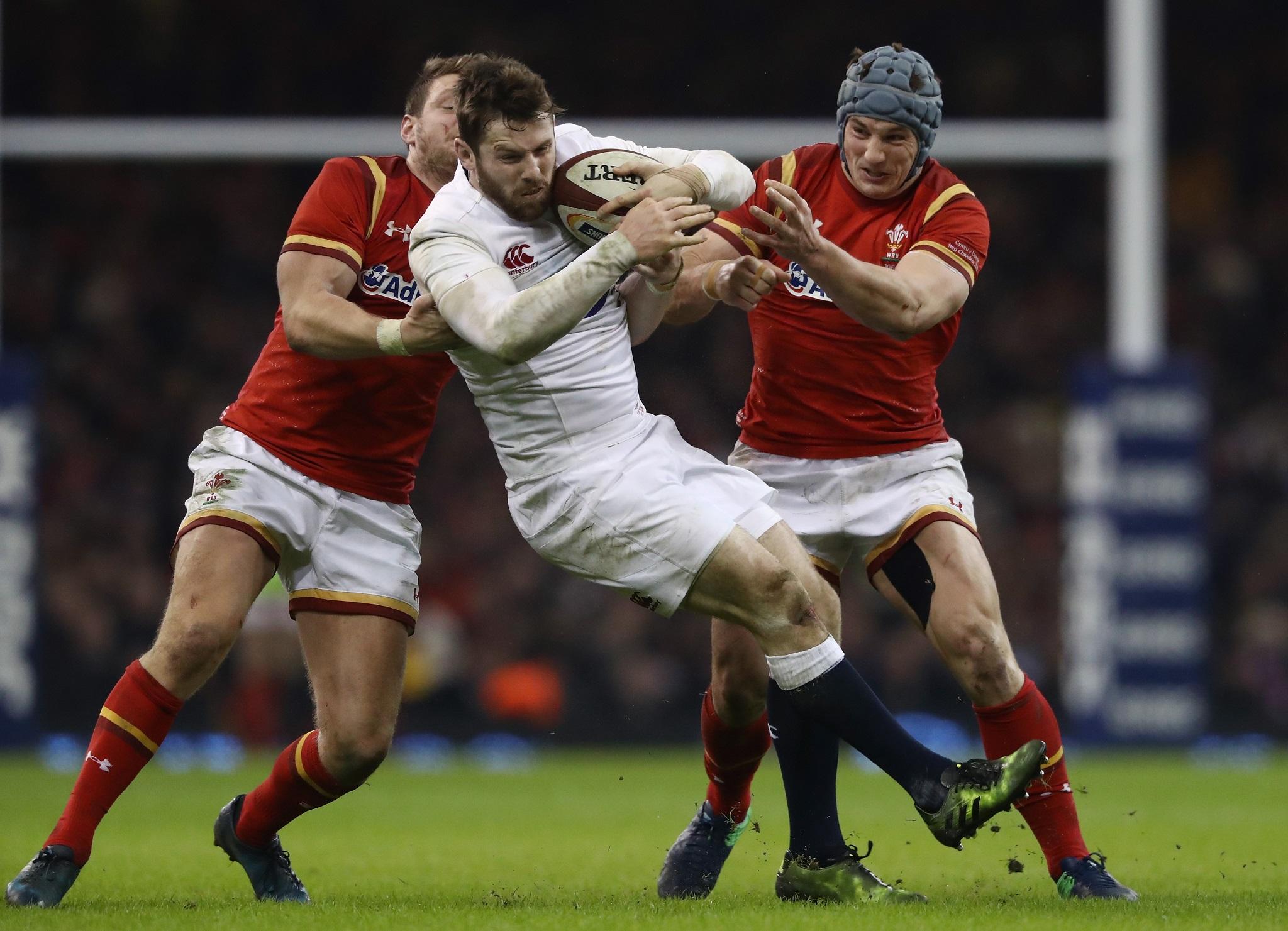 Elliot Daly scored the winning try for England as they beat Wales 21-16