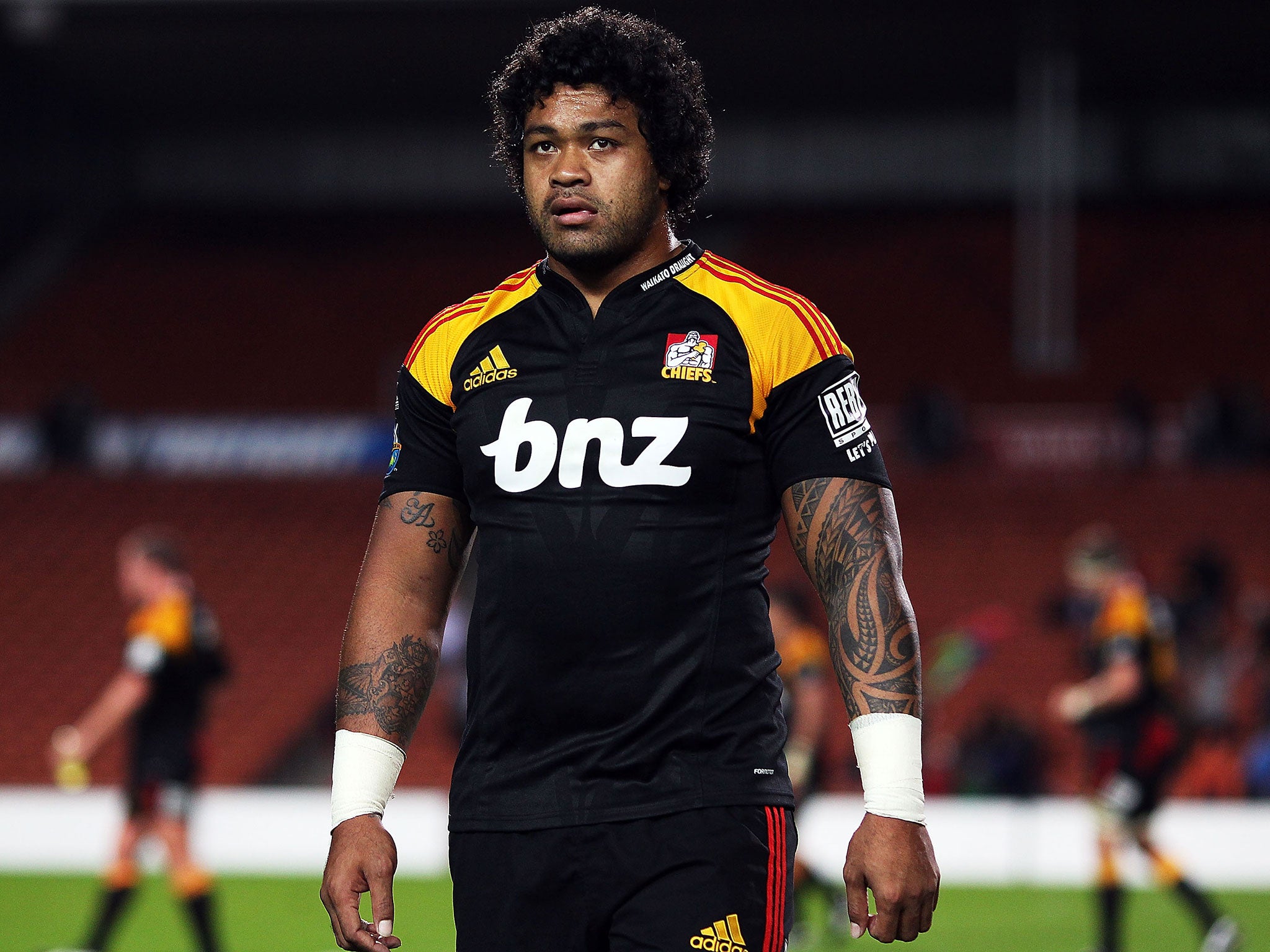 Lauaki debuted for the Chiefs in 2004, playing 70 games in total for the side
