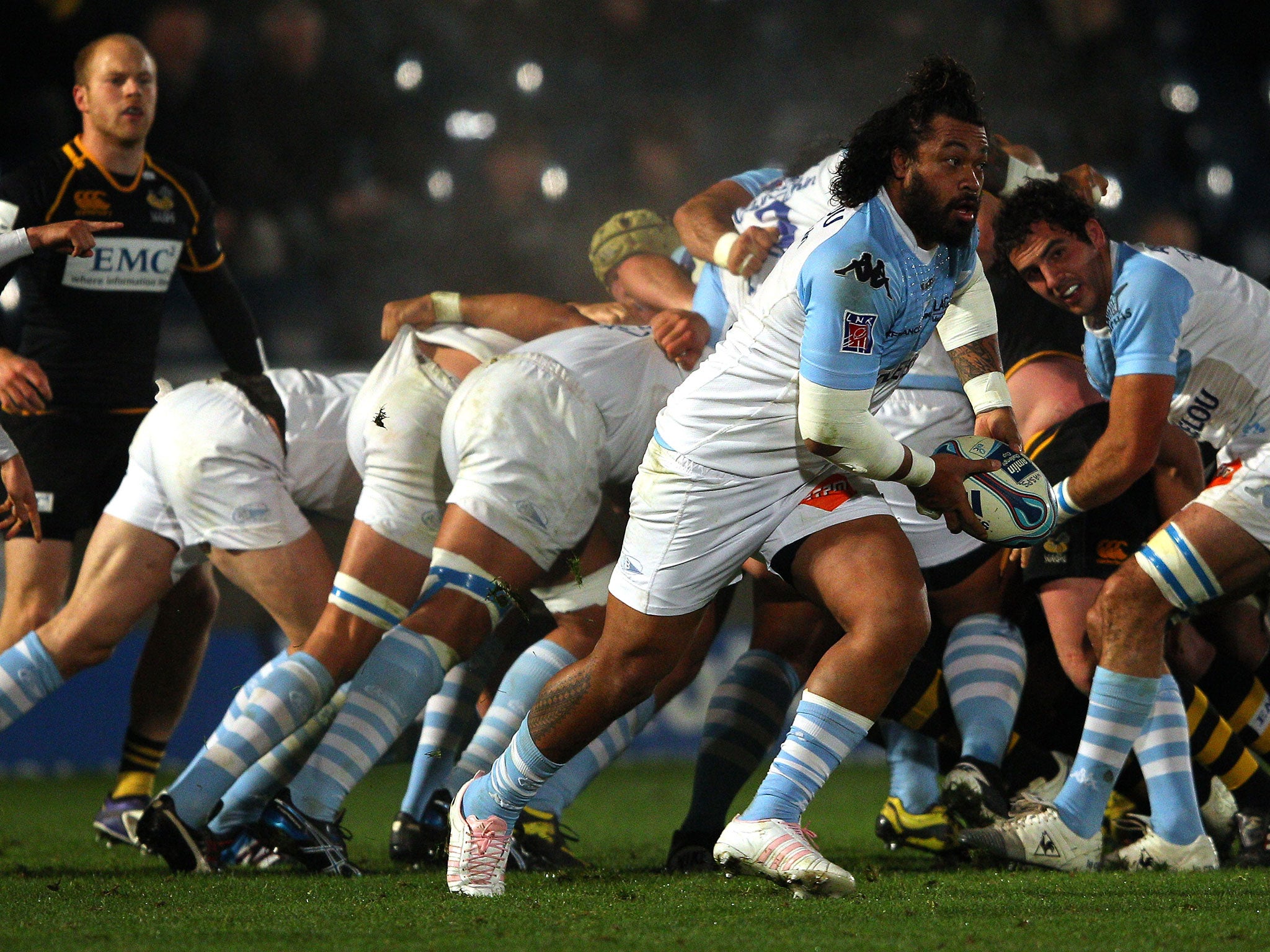 Lauaki readies to make a pass for Bayonne against London Wasps at Adams Park on December 15, 2011