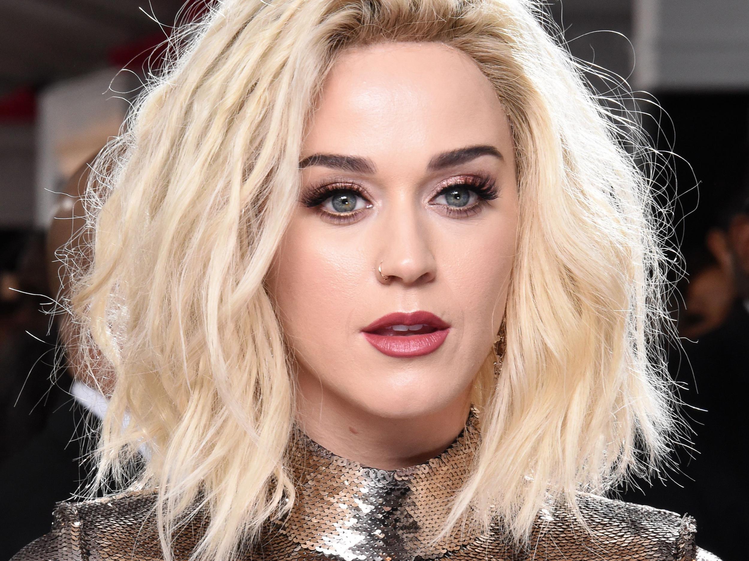 Grammy Awards 2017: Katy Perry sparks backlash over Britney Spears ...