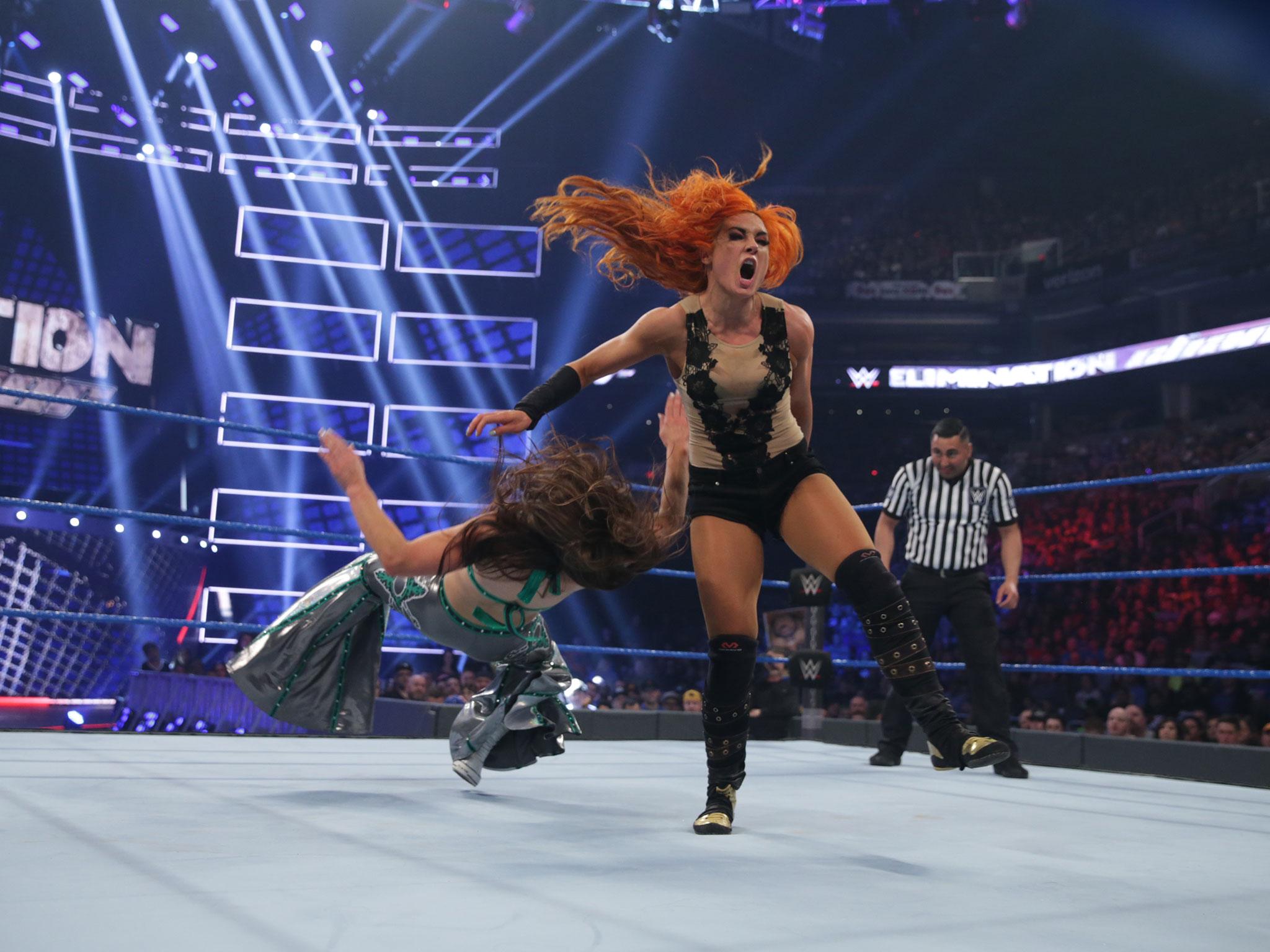 &#13;
Becky Lynch and Mickie James were a strong opening aat Elimination Chamber &#13;