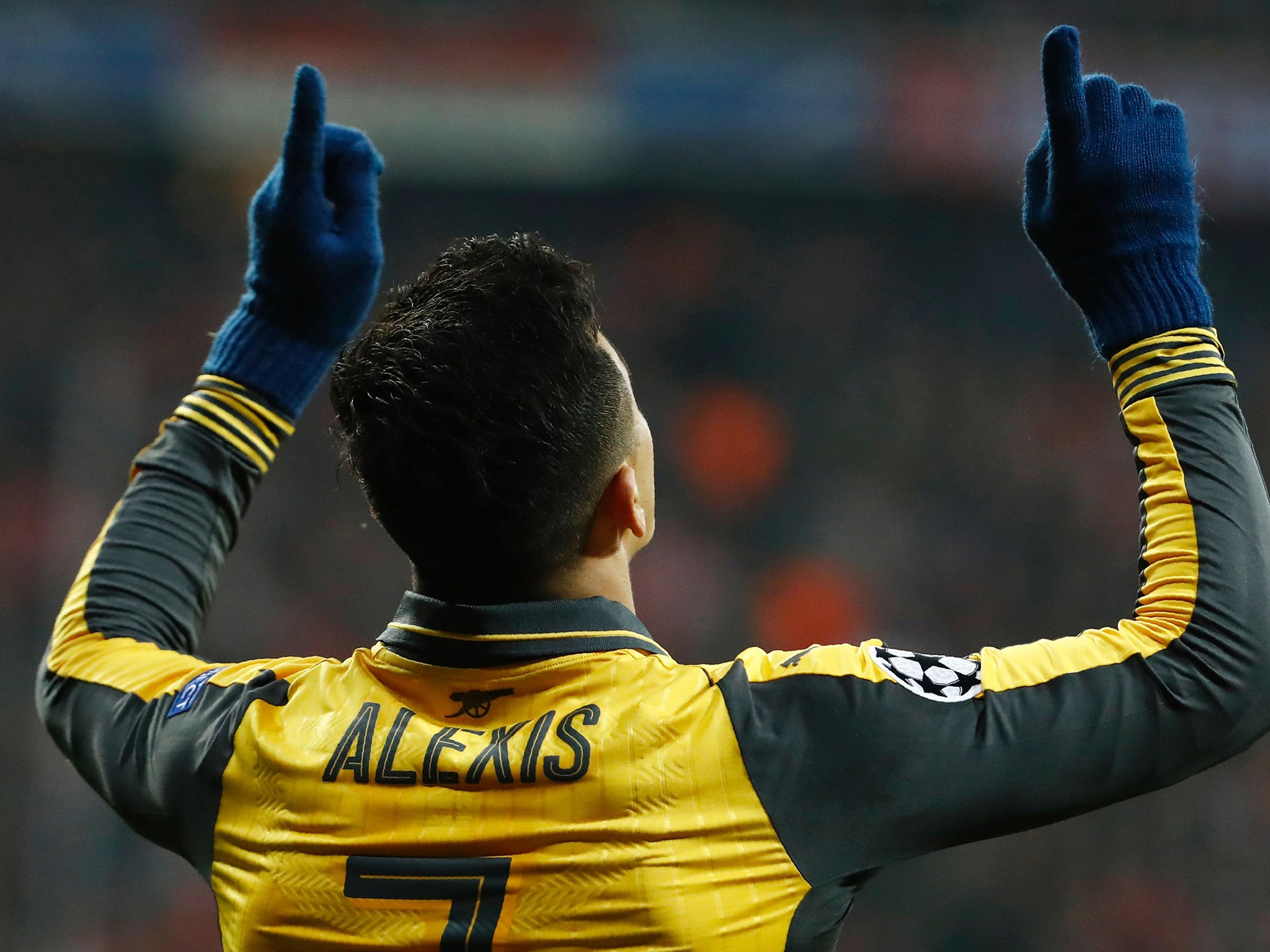Alexis Sanchez's strike sent Arsenal into the break with the score level