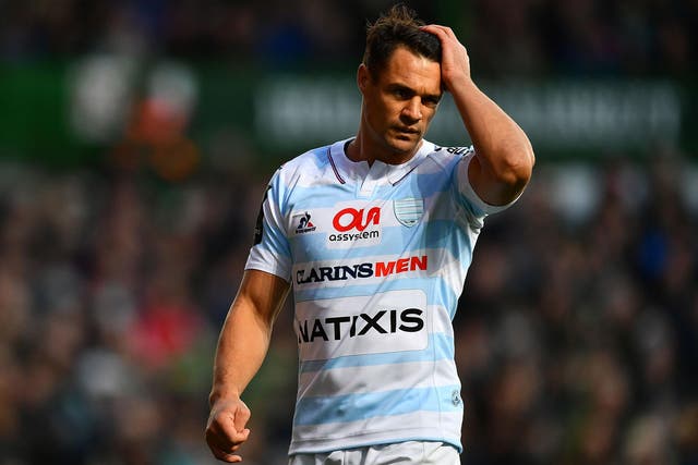 Former New Zealand fly-half Dan Carter has issued an apology after allegedly failing a drink-driving test