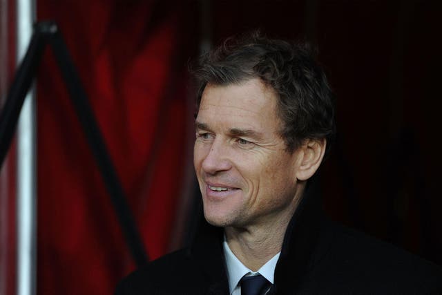Jens Lehmann says Arsene Wenger should make his decision over his future now rather than at the end of the season