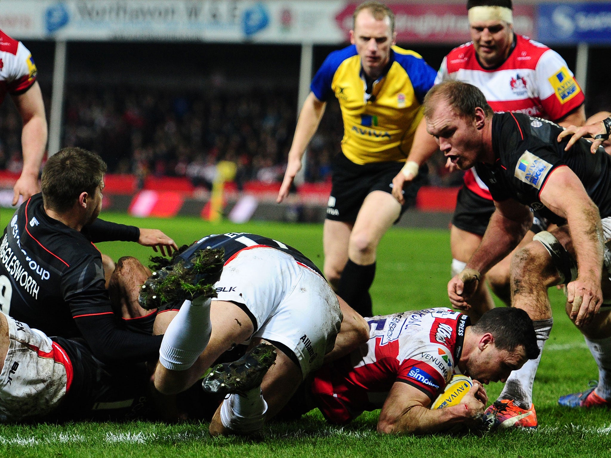 Tom Marshall goes over for Gloucester's first try