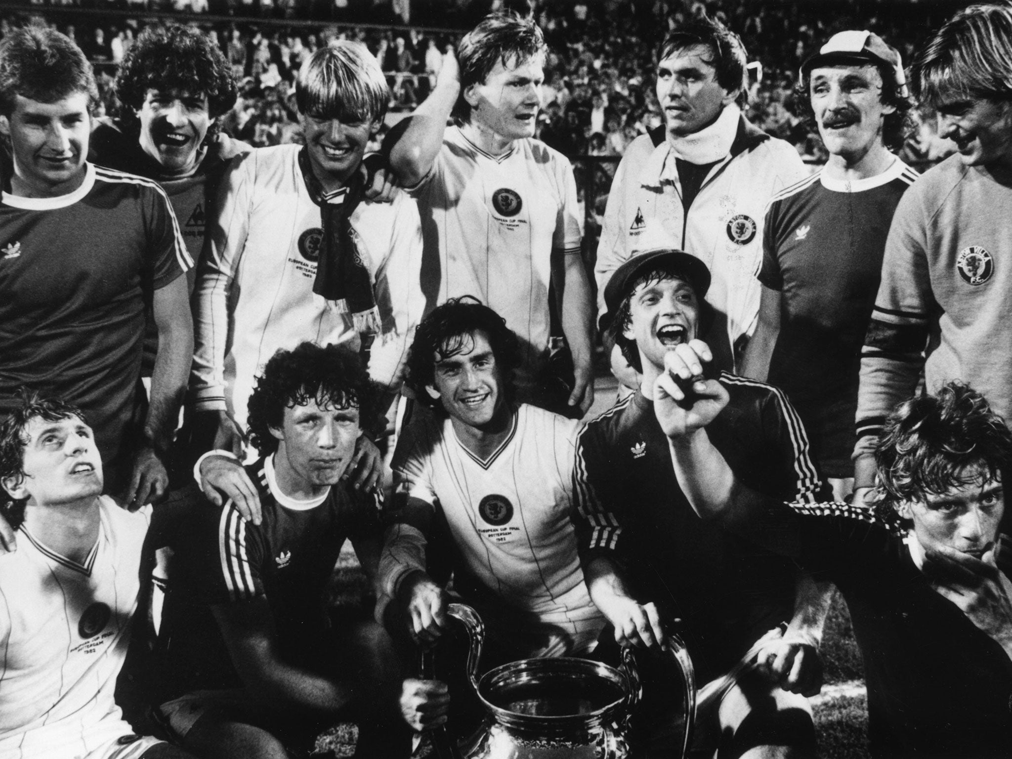 27 May 1982: Aston Villa with the European Cup after beating Bayern Munich 1 - 0 in Rotterdam