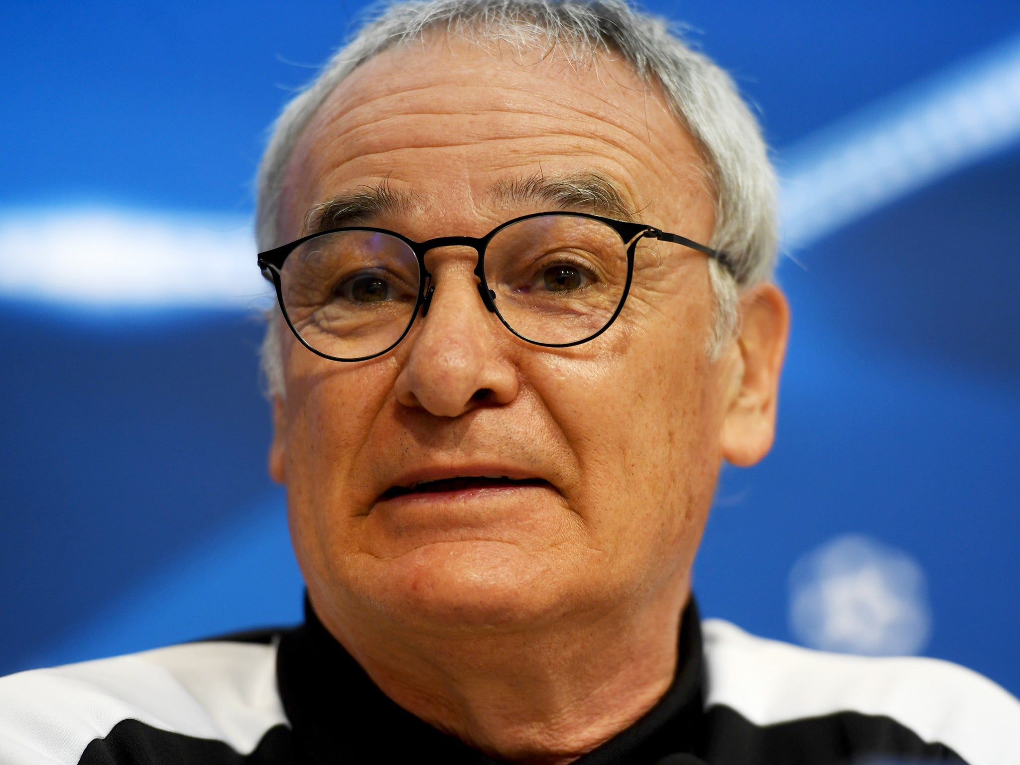 Claudio Ranieri decided to show loyalty to Leicester in the summer and stayed on