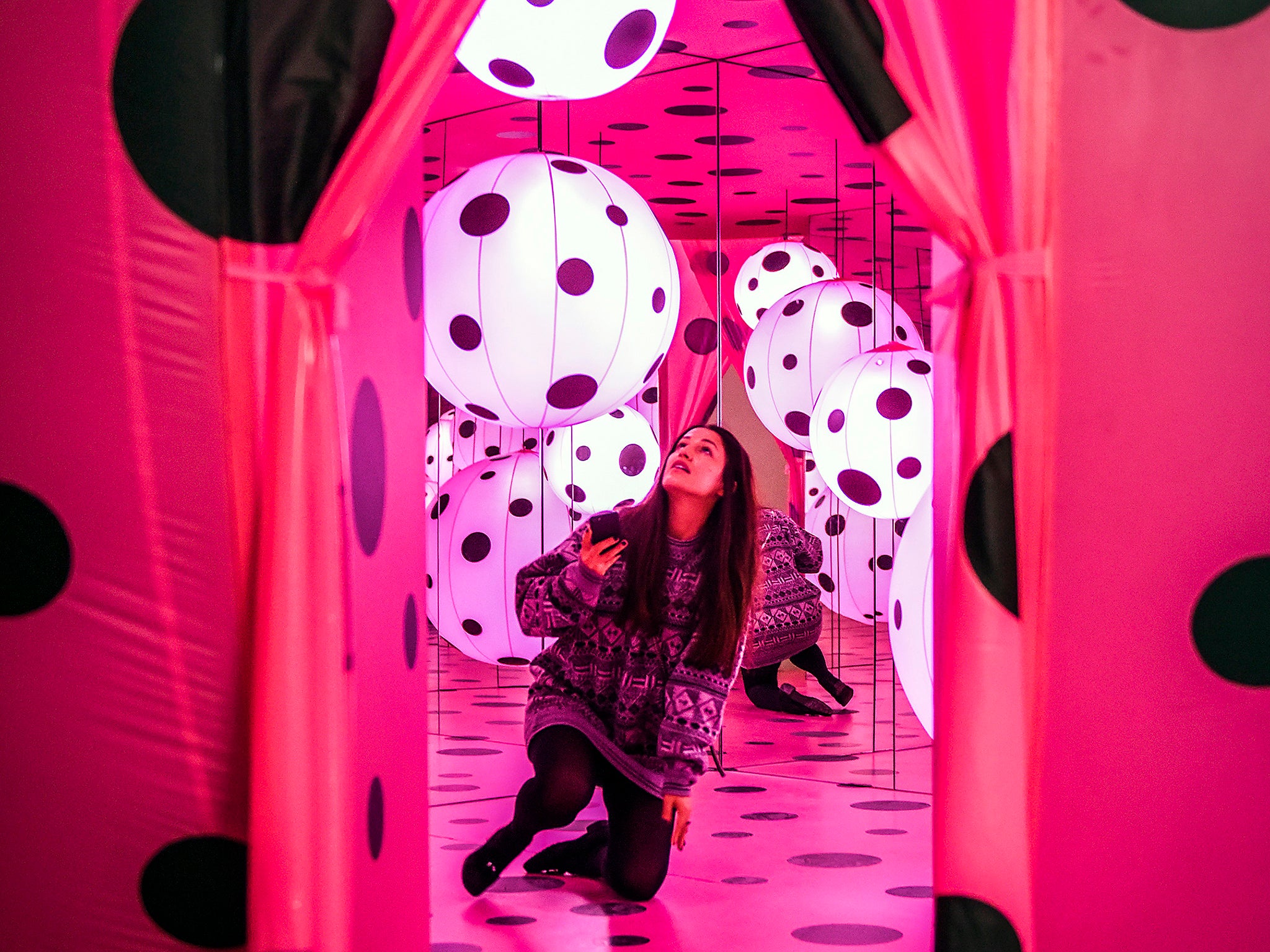 Self-obliteration for Very Rich People: Yayoi Kusama for Louis