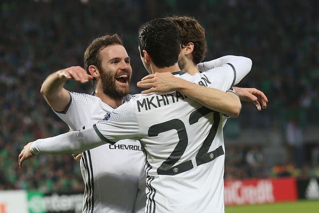 Manchester United eased through the round of 32 with a 4-0 aggregate win over Saint-Etienne
