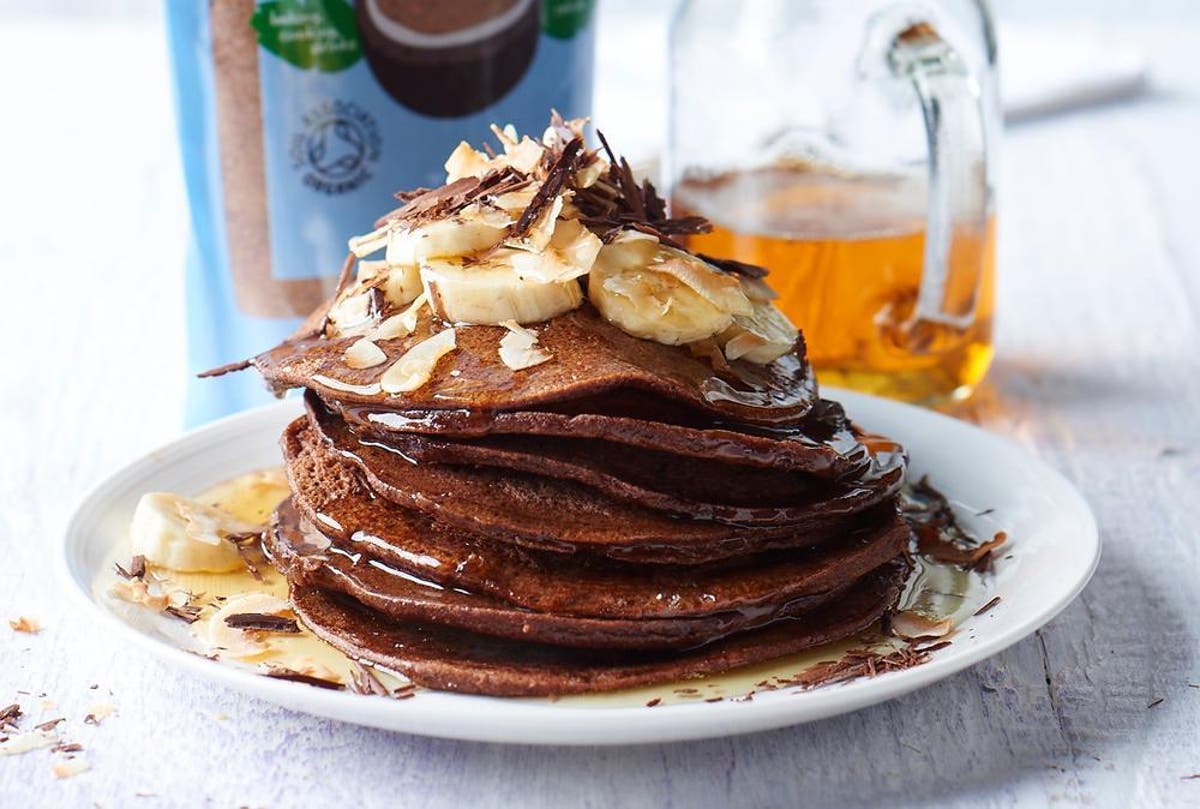 How to make Chocolate Coconut Banana Pancakes