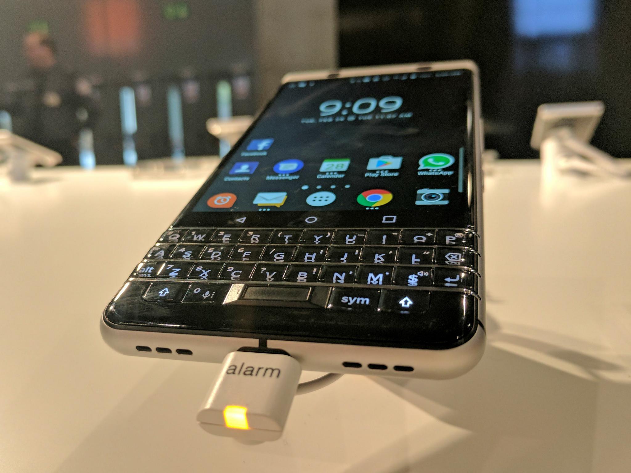 BlackBerry KeyOne hands-on review: Retro appeal, but not much else