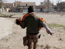 Iraq army makes big gains in battle to oust Isis from Mosul stronghold