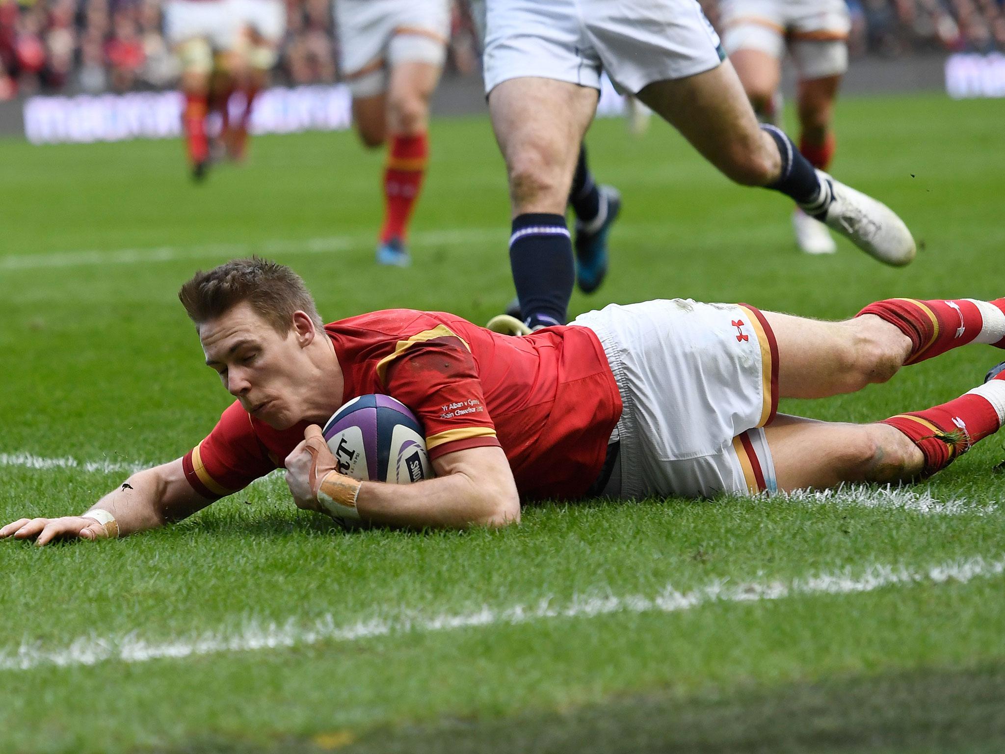 Ousts international teammate George North after the Northampton Saints wing proved anonymous against Scotland. Williams has scored a try in every round so far and is proving his weight in gold as a finisher, while he’s also accustomed to coming off his wing to find work.