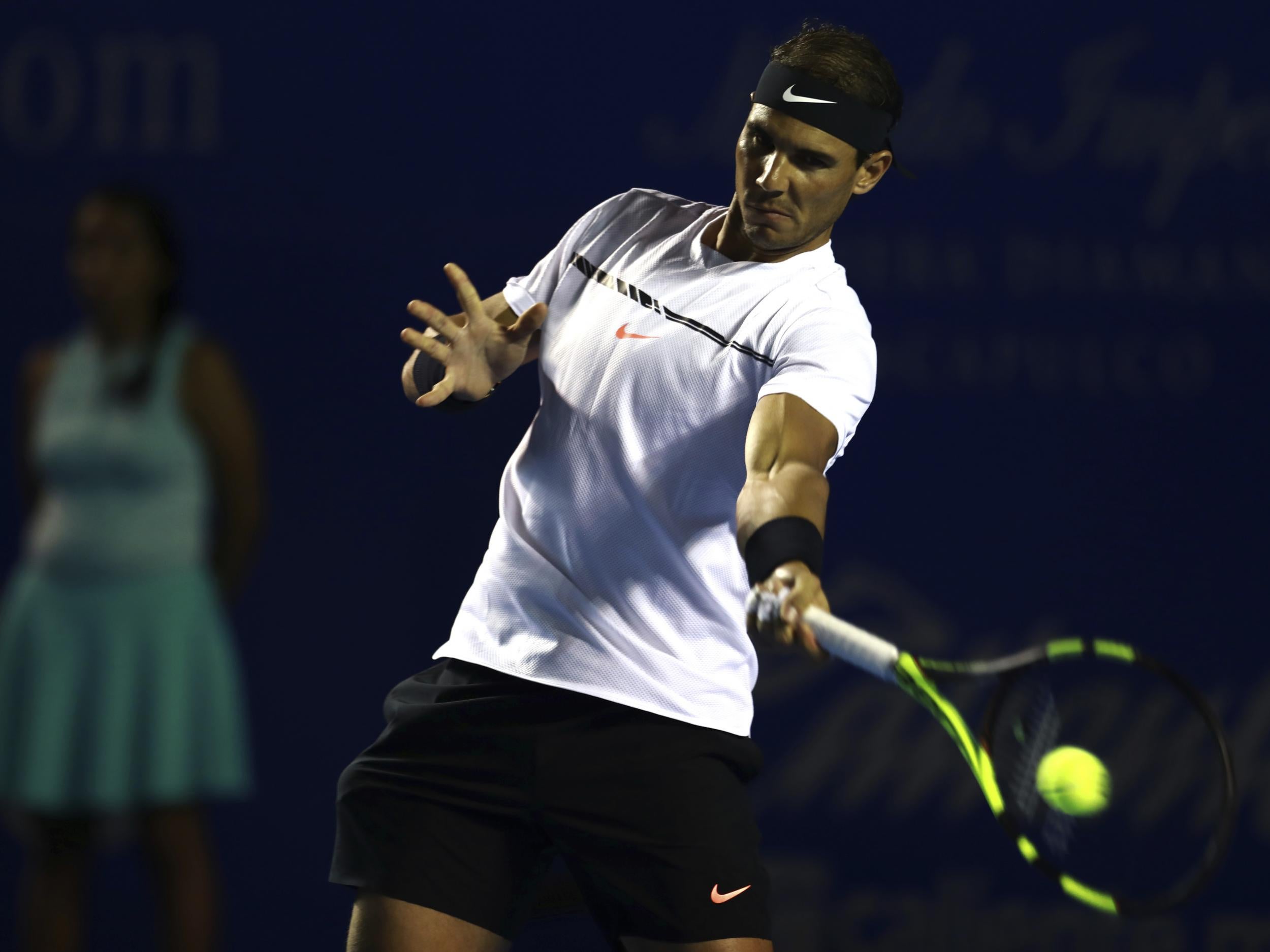 Nadal eased past Lorenzi in straight sets