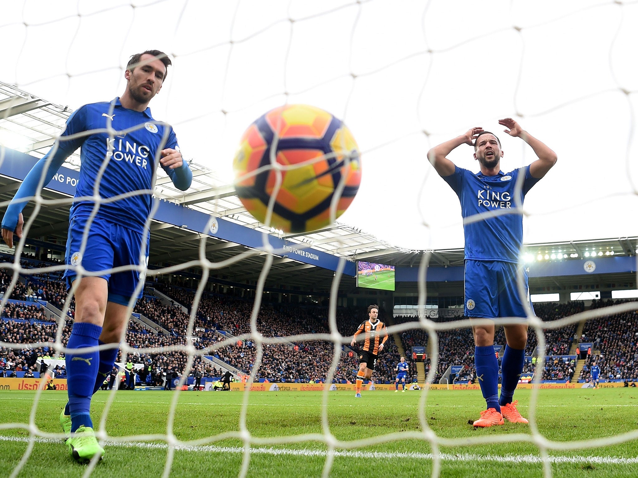 Sam Clucas put Hull ahead at the King Power Stadium