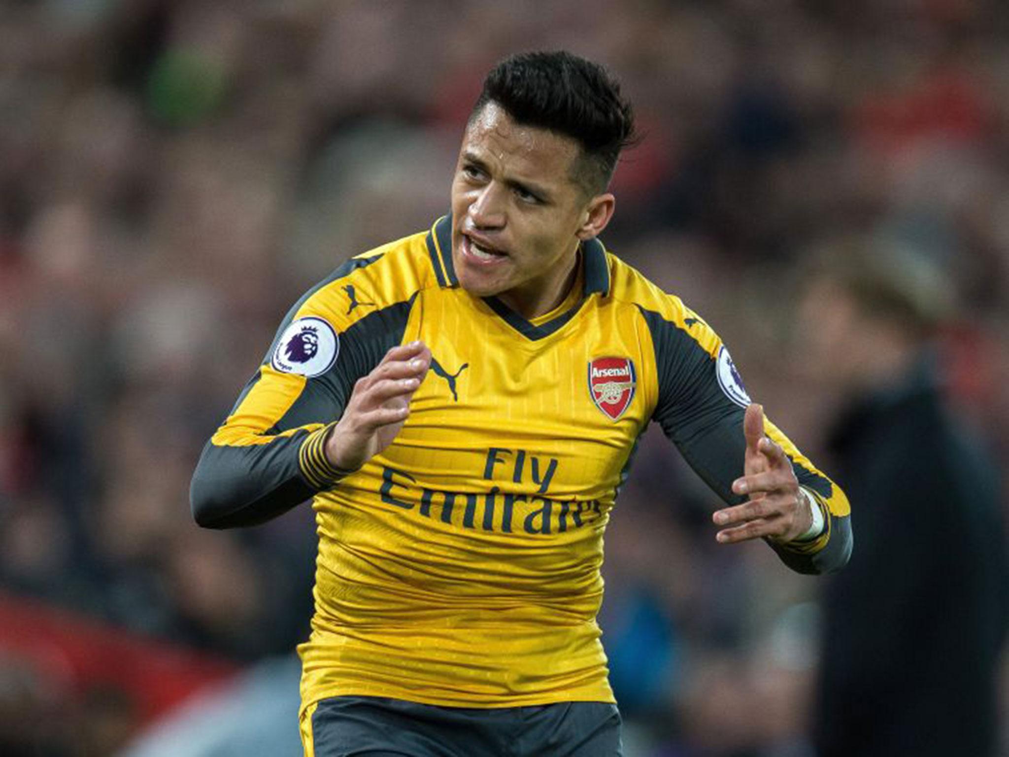 Alexis Sanchez's Arsenal future remains unclear for now