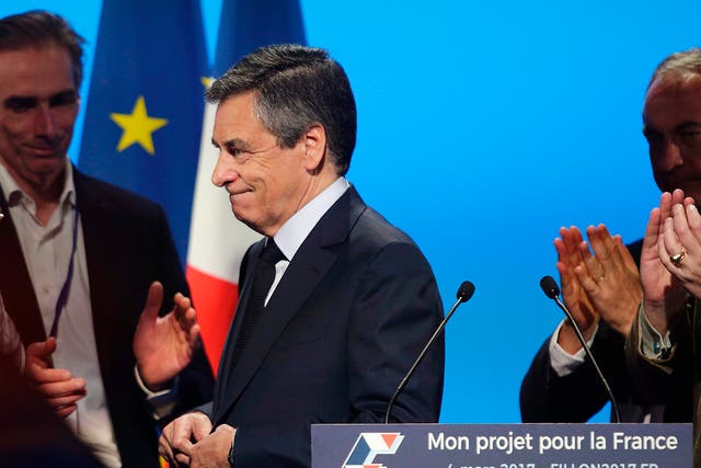François Fillon has refused to step down from the French presidential race