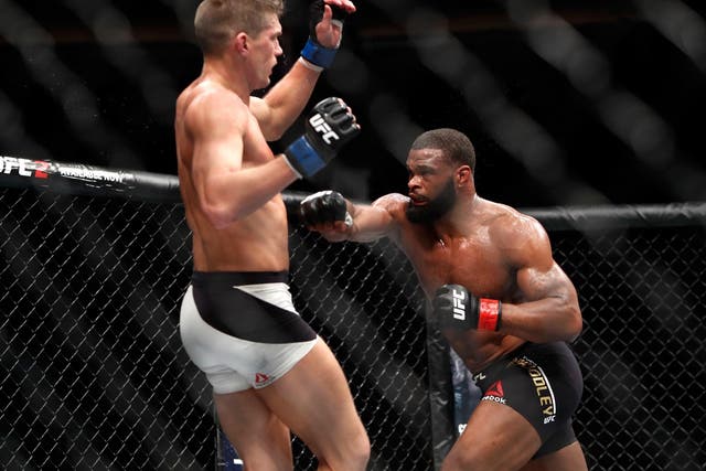 Tyron Woodley secured a majority decision victory over Stephen 'Wonderboy' Thompson at UFC 209