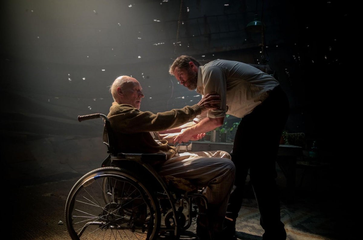 logan-wolverine-xavier.jpg