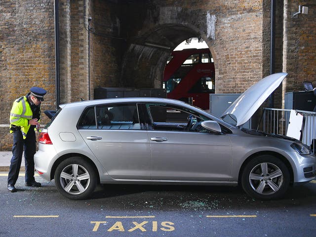 London Bridge railway and underground stations were closed off and evacuated due to an abandoned aVW Polo car